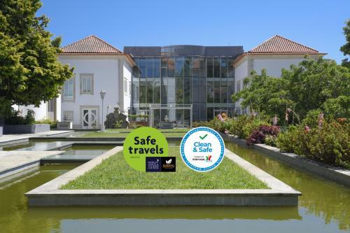 Foto del exterior de Hotel Sundial Gardens &amp;amp; Suites