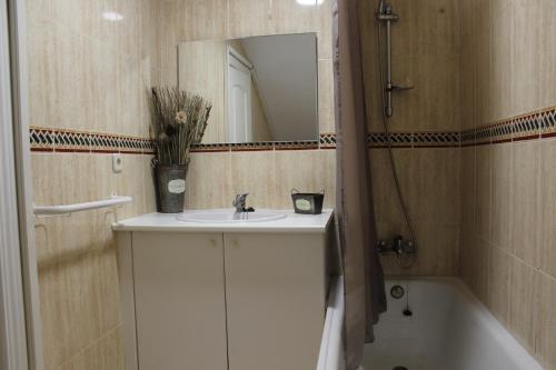 Foto del baño de Hostal Las Encinas