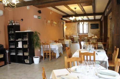 Foto de restauración de Hotel Rural Restaurante Las Baronas