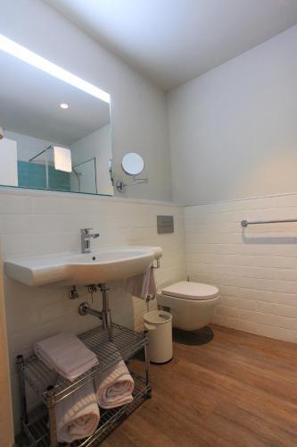 Bathroom – Hotel San Lorenzo Suites