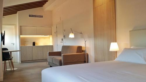 Room – Hotel San Lorenzo Suites