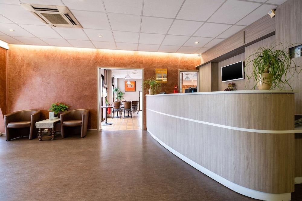 Foto de las zonas nobles de Comfort Hotel Cachan Paris Sud