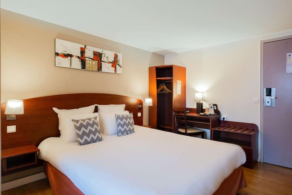 Foto de una habitación de Comfort Hotel Cachan Paris Sud