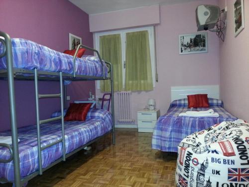 Foto de una habitación de Pensión Pamplonabeds