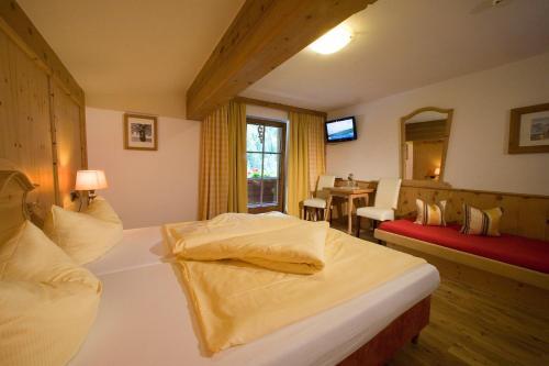 Room – Alpenhotel Tirolerhof