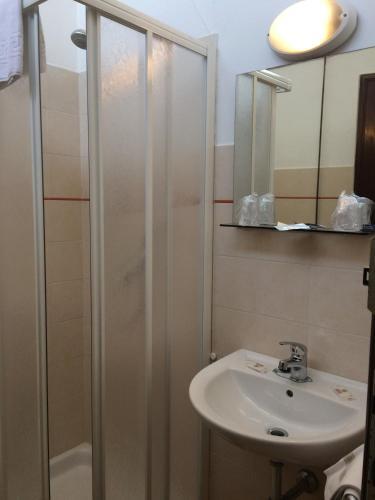Foto del baño de Hotel Bodoni