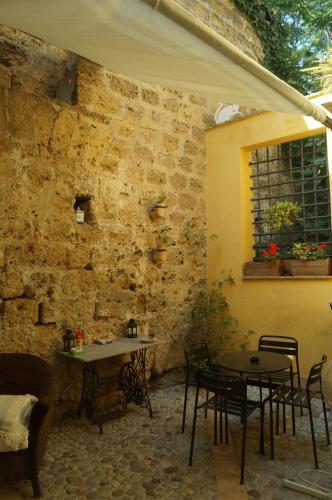 Foto de los servicios de Bed-and-Breakfast Khalisah