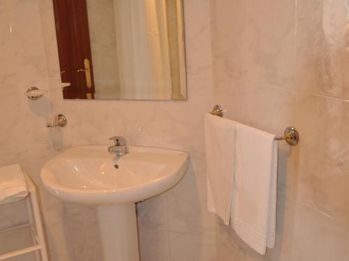 Foto del baño de Hostal Mourelos