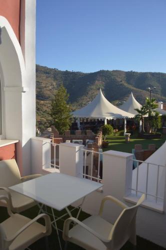 Foto de una habitación de Aparthotel Balcones de Bentomiz