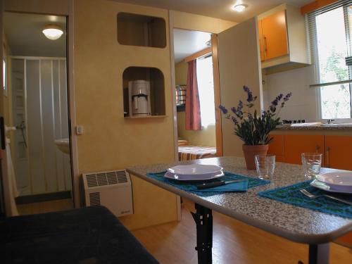 Foto de restauración de Camping Village Torre Pendente