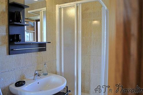 Foto del baño de Apartamentos Navalin