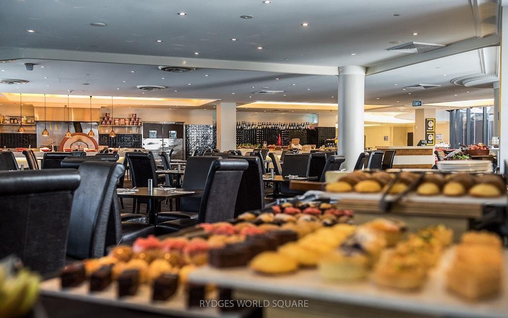 Foto de restauración de Hotel Rydges World Square
