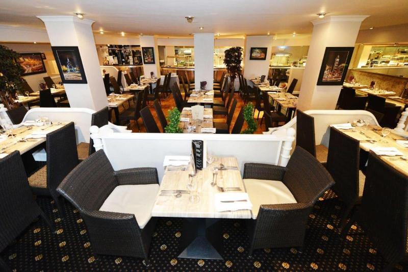 Foto general de Glynhill Hotel &amp;amp; Spa near Glasgow Airport