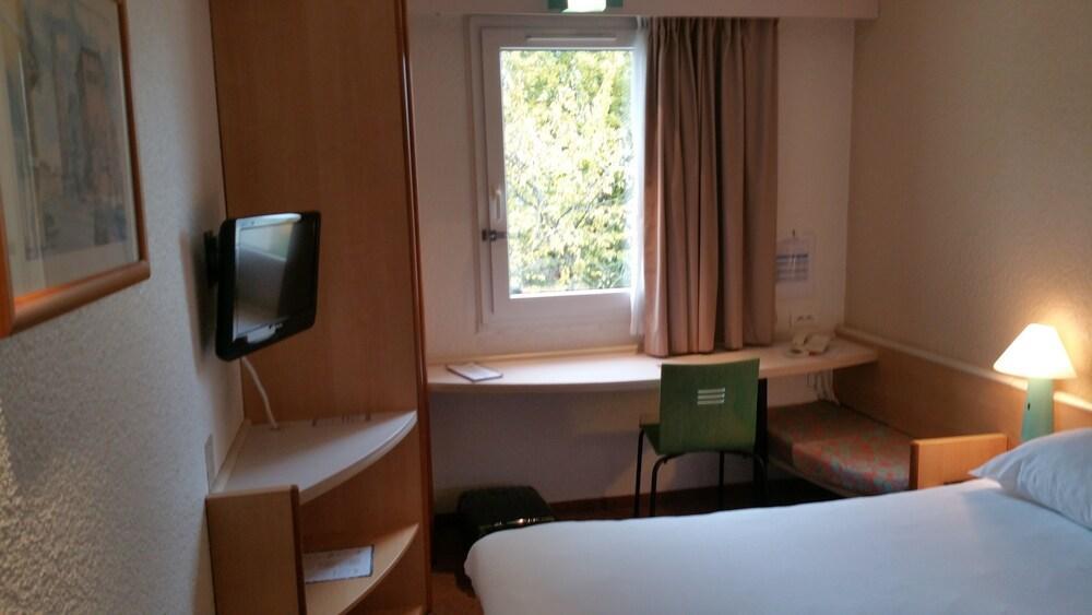 Foto general de Hotel ibis Niort Marais Poitevin