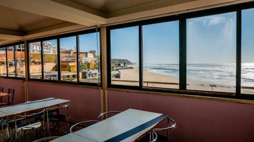 Foto de restauración de HI Areia Branca - Pousada de Juventude