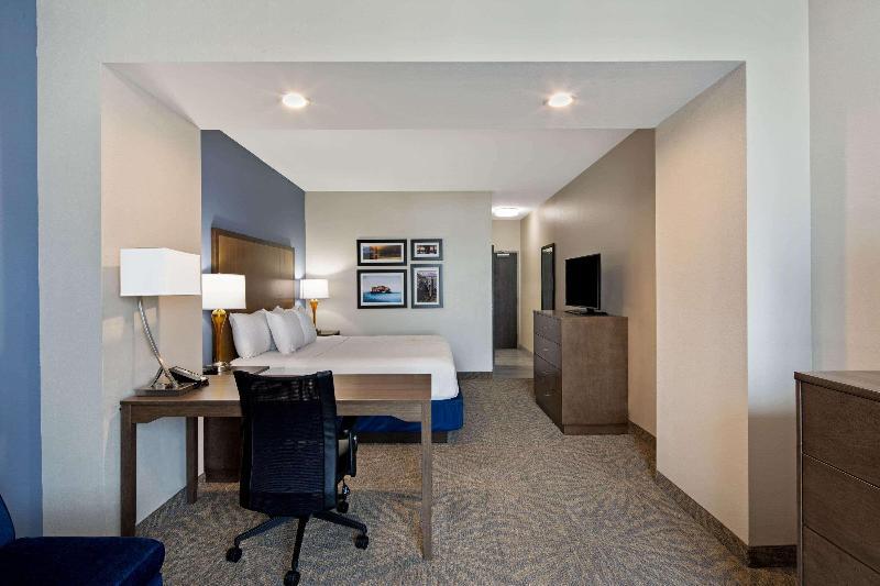 Foto de una habitación de Hotel La Quinta by Wyndham Morgan Hill-San Jose South