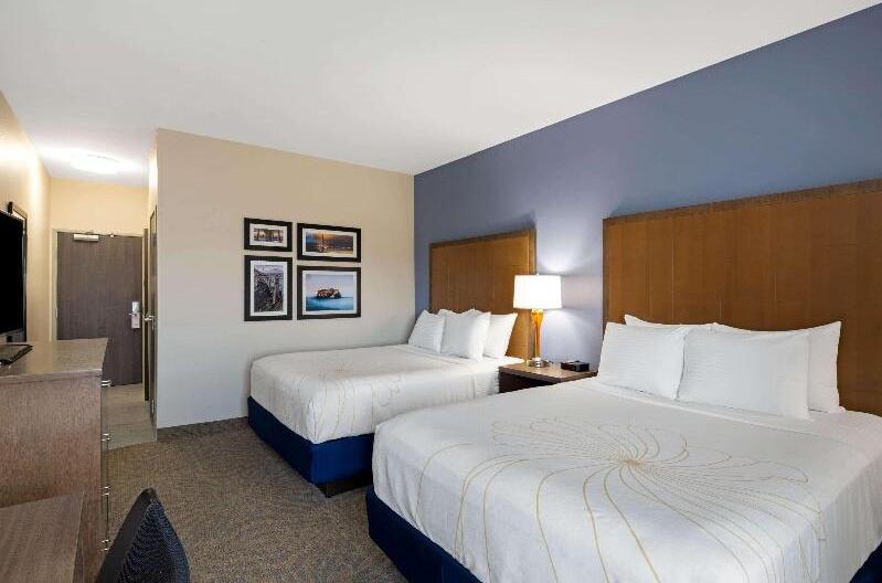 Foto de una habitación de Hotel La Quinta by Wyndham Morgan Hill-San Jose South