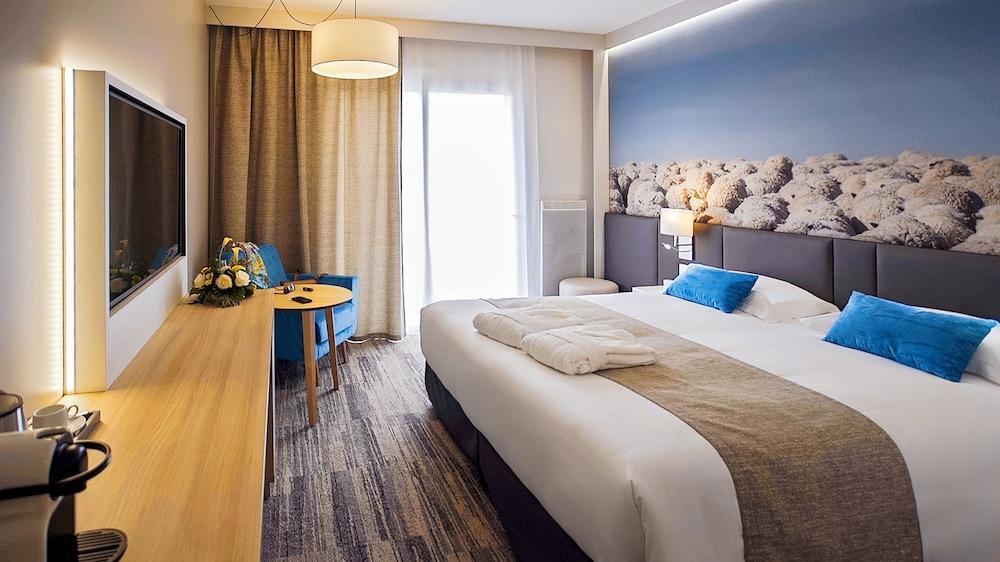 Foto de una habitación de Hotel Mercure Castres L&amp;#039;Occitan