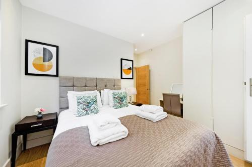 Foto de una habitación de Apartamentos Fitzrovia by CAPITAL