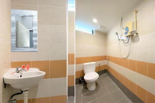 Foto del baño de OYO 89540 B Hotel Penang