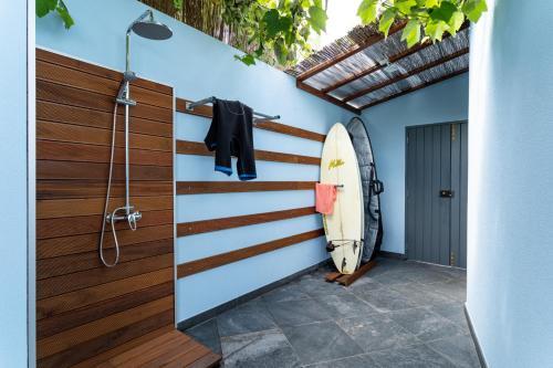 Foto del baño de Madeira Surf Camp