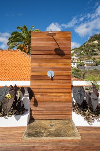 Foto del baño de Madeira Surf Camp
