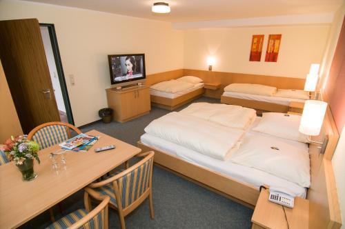 Foto de una habitación de Hotel Hellers Krug