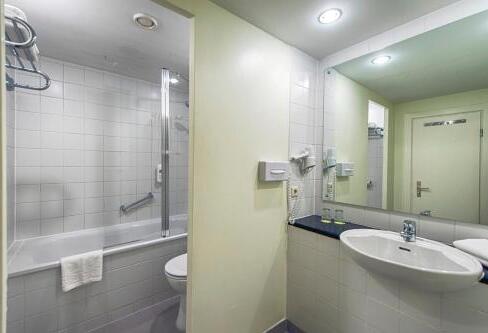 Foto del baño de AHORN Seehotel Templin