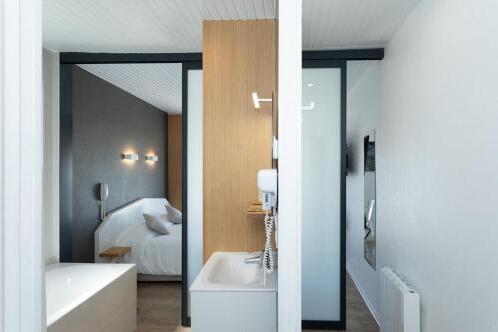 Bathroom – Hotel Les Dunes