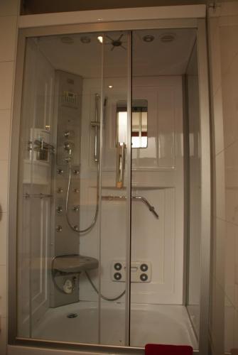 Foto del baño de Hotel Hof 19 - Das charmante Ambienthotel