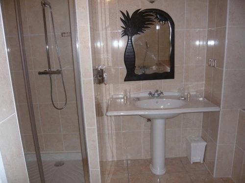Foto del baño de La Cameline