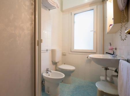 Foto del baño de Hotel Maxim
