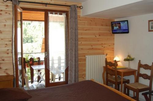 Foto de una habitación de Hotel Au Bon Logis