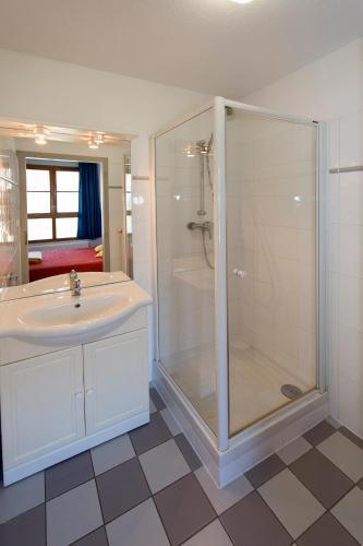 Foto del baño de Aparthotel Goélia Le Domaine du Golf