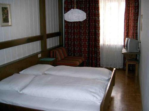 Foto de una habitación de Hotel Krone