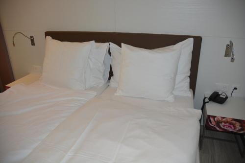 Room – Hotel Forum