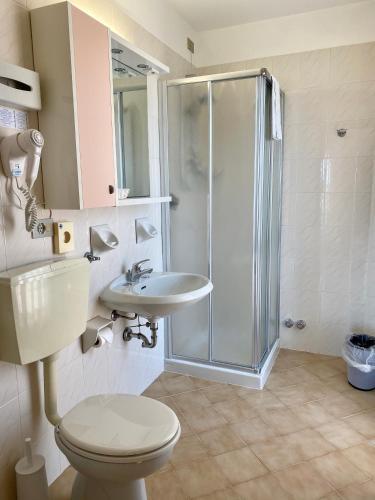 Foto del baño de Hotel Marolda