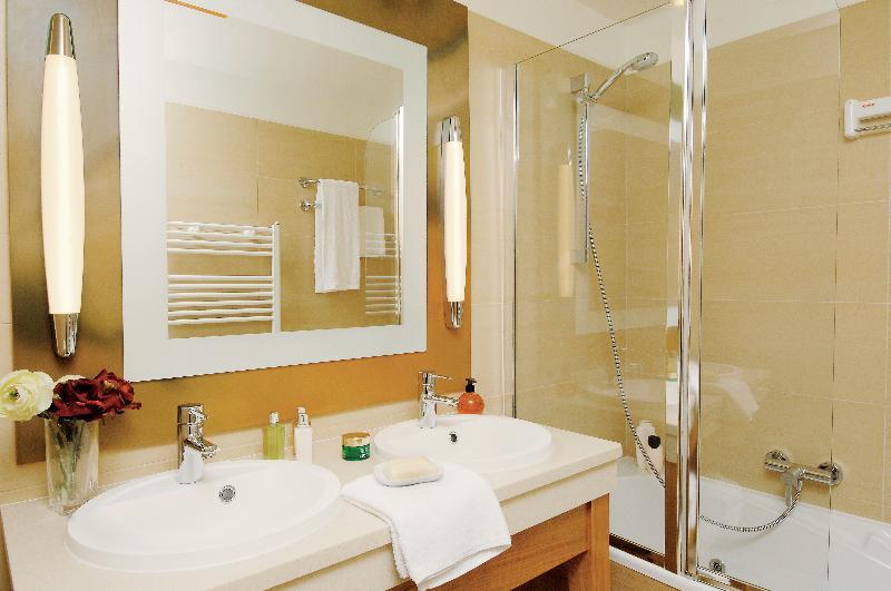 Foto del baño de Camping Center Parcs Les Bois-Francs