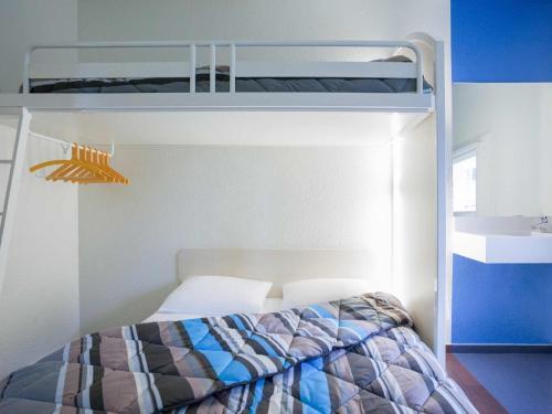 Foto de una habitación de hotelF1 Saintes