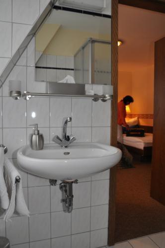 Bathroom – Hotel 4 Hufen