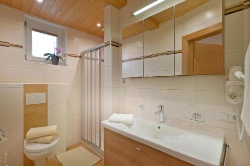 Bathroom – Haus Bergfriede