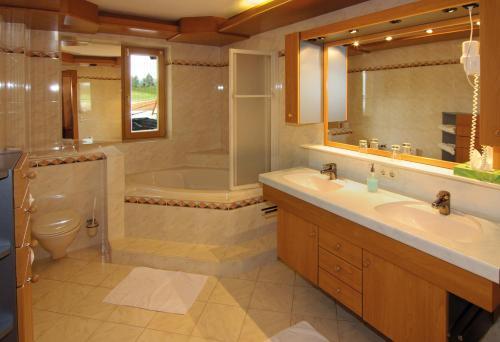 Foto del baño de Hotel Sonnenhof