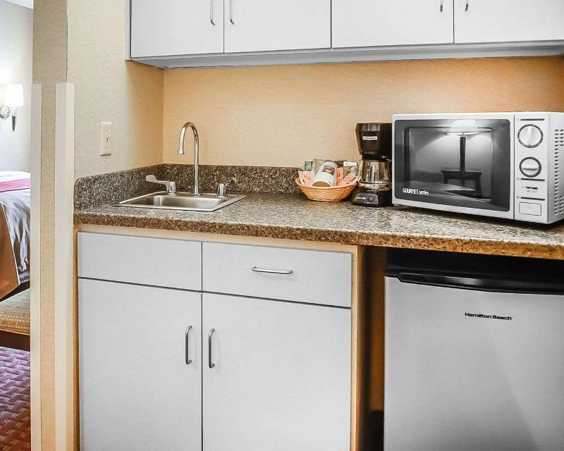 Foto de una habitación de Hotel Quality Inn &amp;amp; Suites Roswell