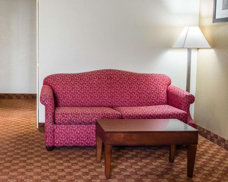 Photo – Hotel Comfort Suites Hagerstown Area