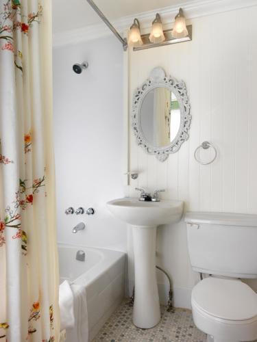 Bathroom – Hotel The Gatsby Mansion