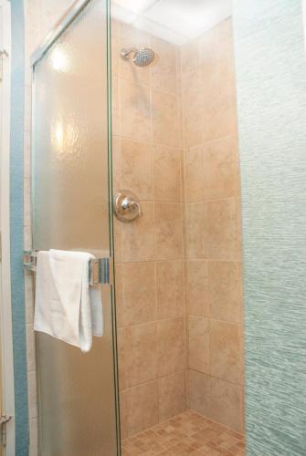 Bathroom – Grand Beach Resort Hotel