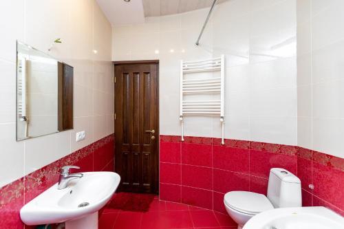 Bathroom – Sports Palace Apartment