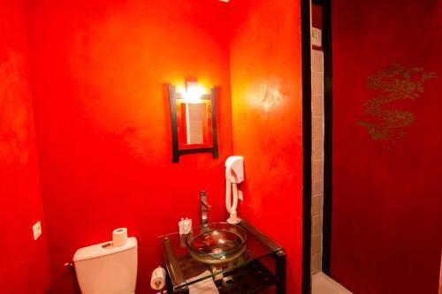 Bathroom – Hôtel Ilargi
