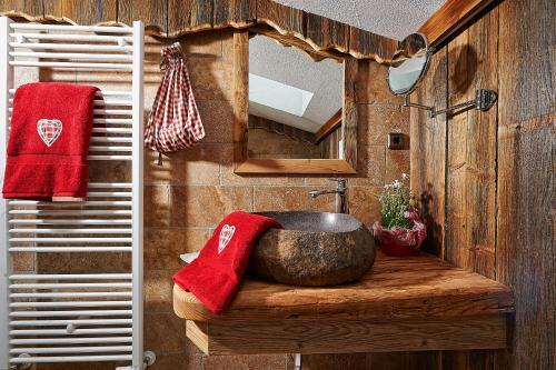 Bathroom – Hotel Die Jufenalm