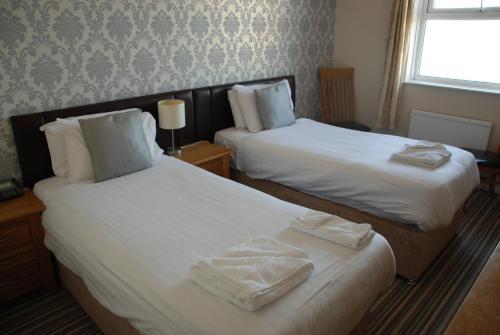Room – Pentire Hotel